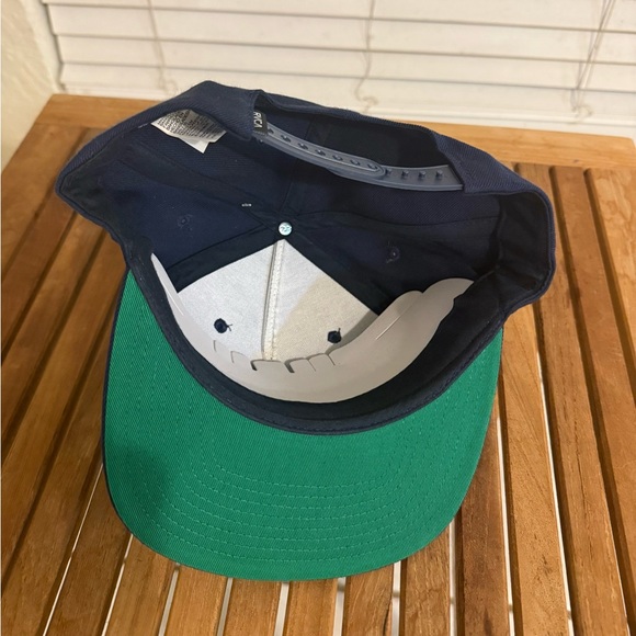 NWT RVCA Script Logo SnapBack Navy - Picture 4 of 4
